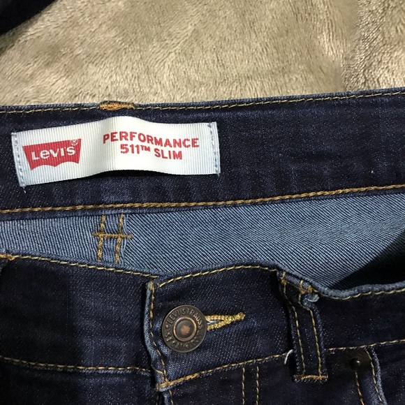 Levi’s Dark Wash Jeans - Picture 8 of 8